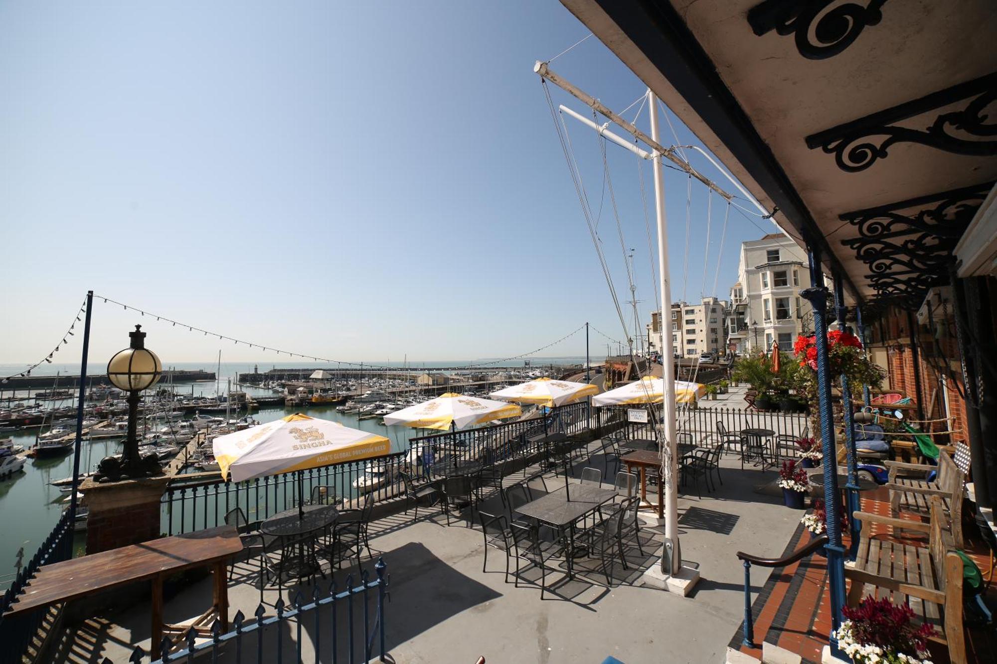 Royal Temple Yacht Club Otel Ramsgate Dış mekan fotoğraf