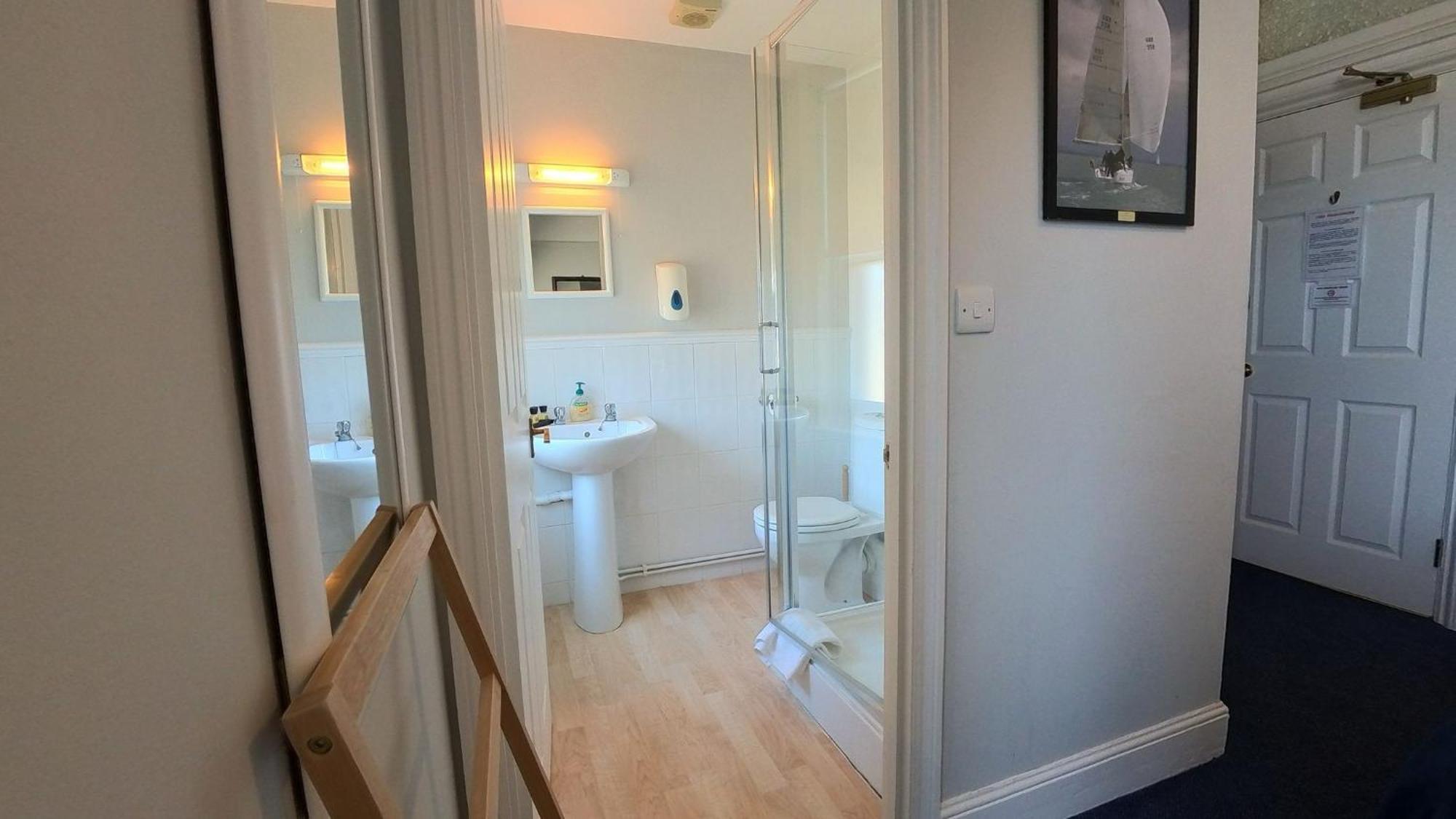 Royal Temple Yacht Club Otel Ramsgate Dış mekan fotoğraf
