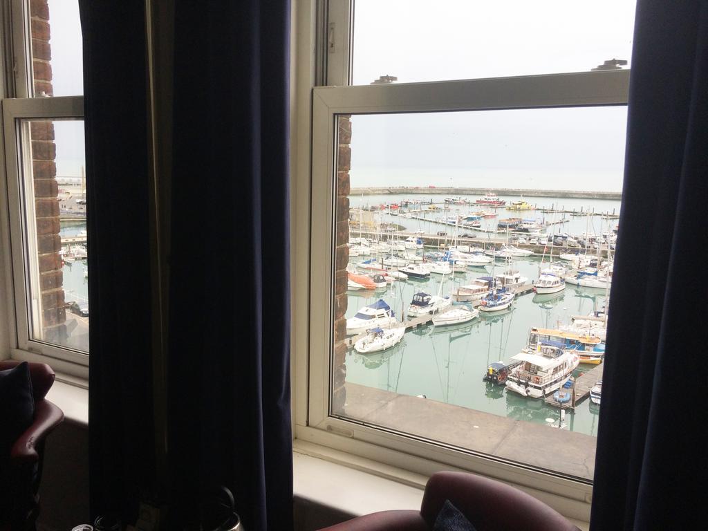 Royal Temple Yacht Club Otel Ramsgate Dış mekan fotoğraf